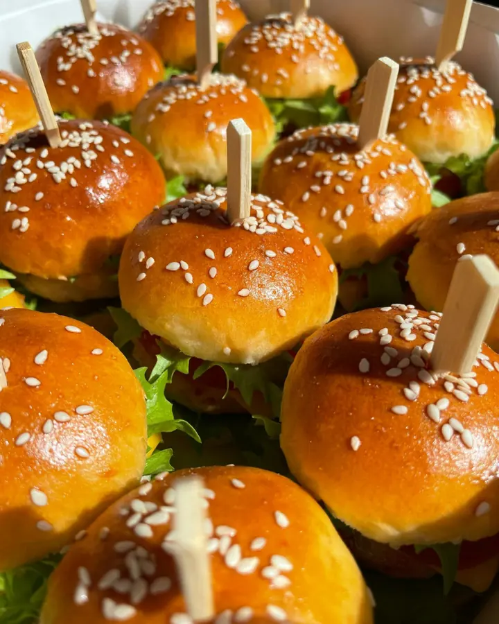 Mini-burgers au sésame