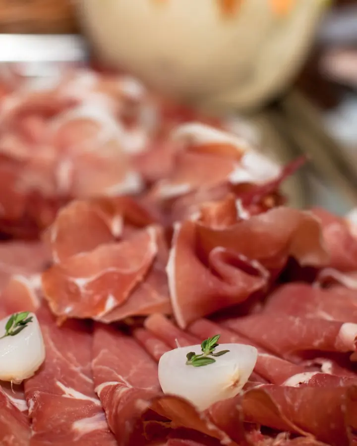 Jambon cru tranché